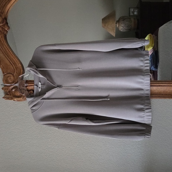 Cable & Gauge Tops - Cable & Gauge Sport Yummy Quarter Zip Up Gray Pullover